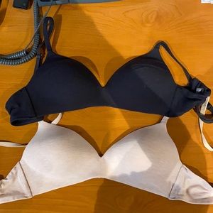 Gap fit breath wireless bra 34B